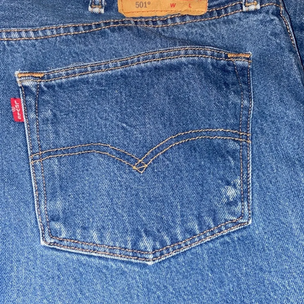 Mens Levi 501 jeans 👖 size 40 waist 41 length